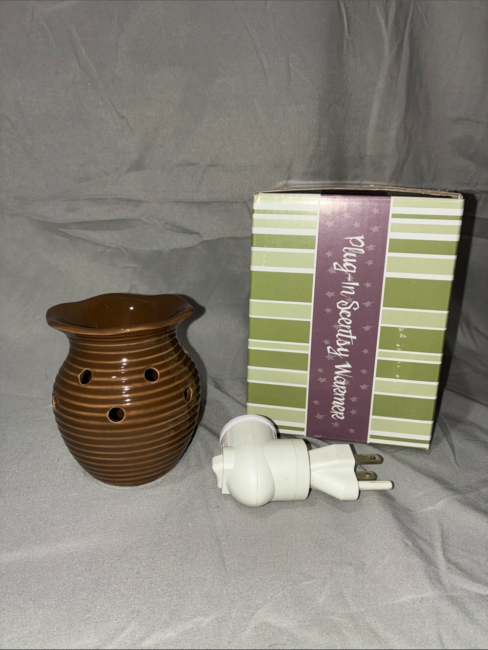 Scentsy Brown Ceramic Plug-In Warmer